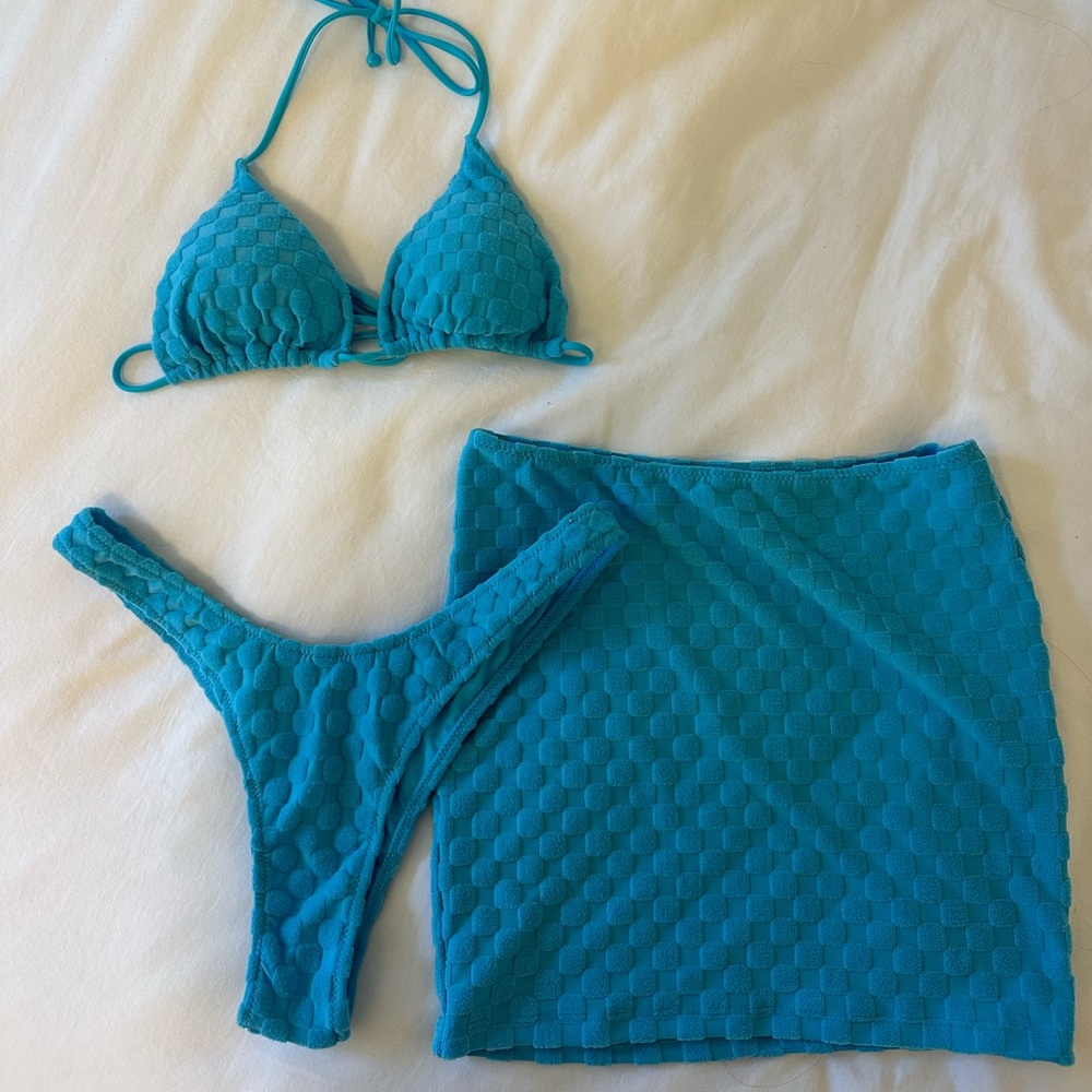 NWOT White Fox Blue Terry Bikini Set with Skirt
